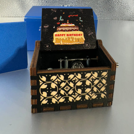Wind up music box