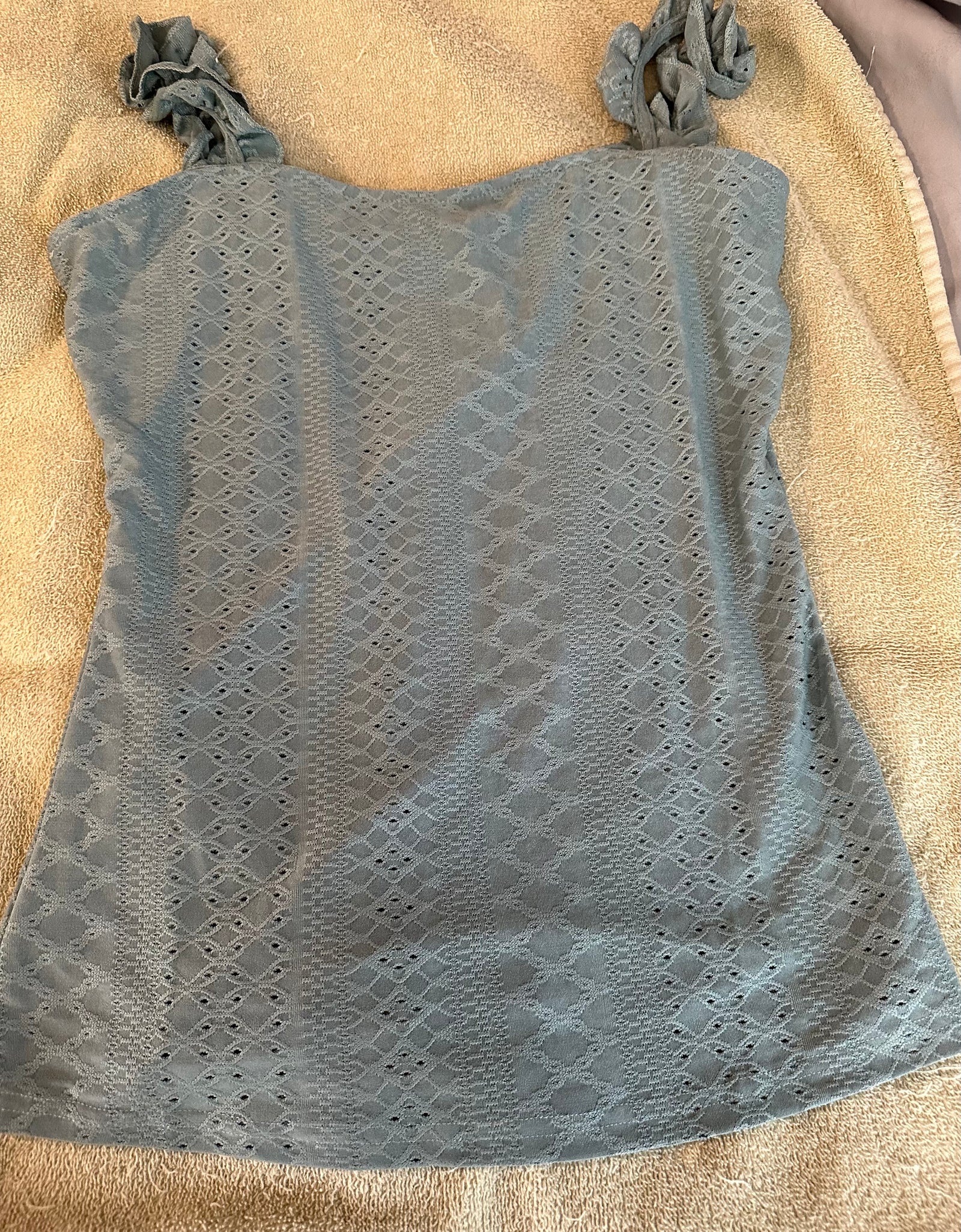 Women's small tank top *Preowned*