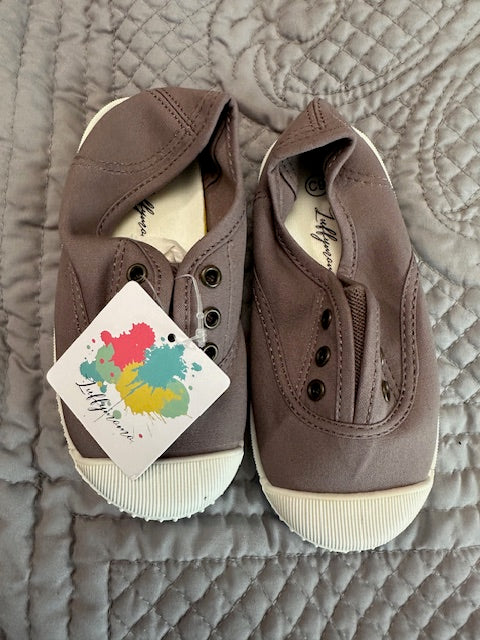 Children's shoes