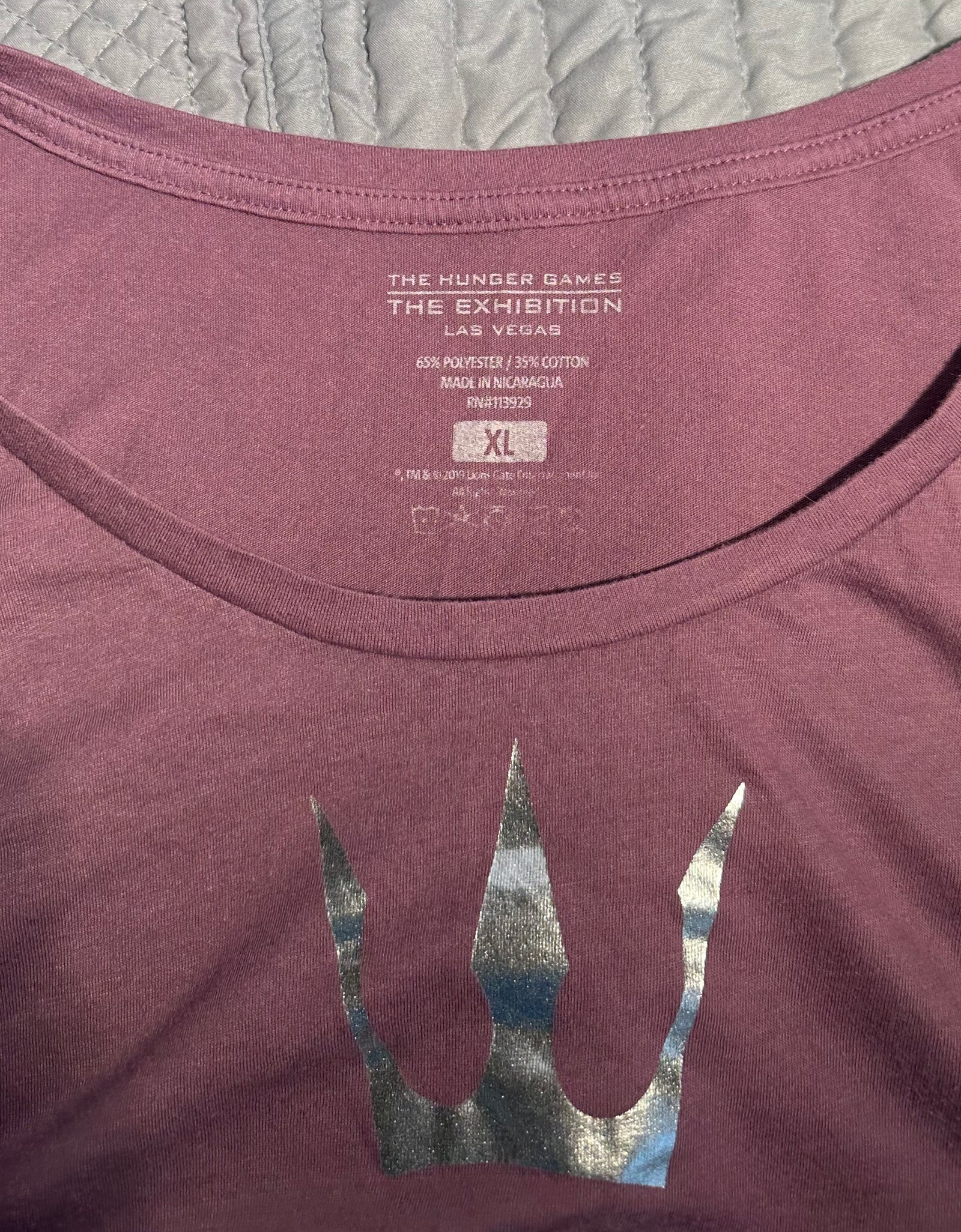 Short sleeve hi-lo shirt