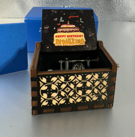 Wind up music box