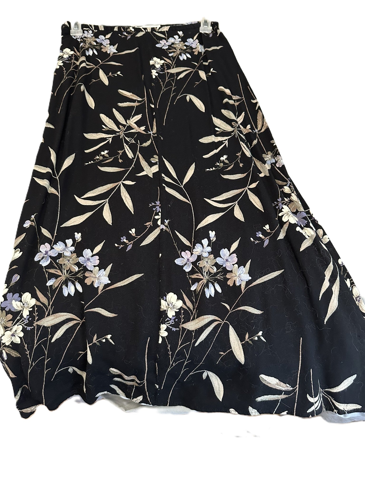 Women's skirt size 10 *Preowned*