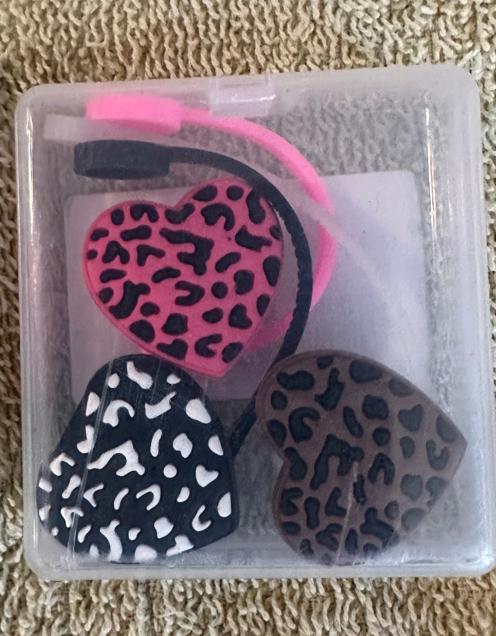 Leopard kids party favors *Preowned*
