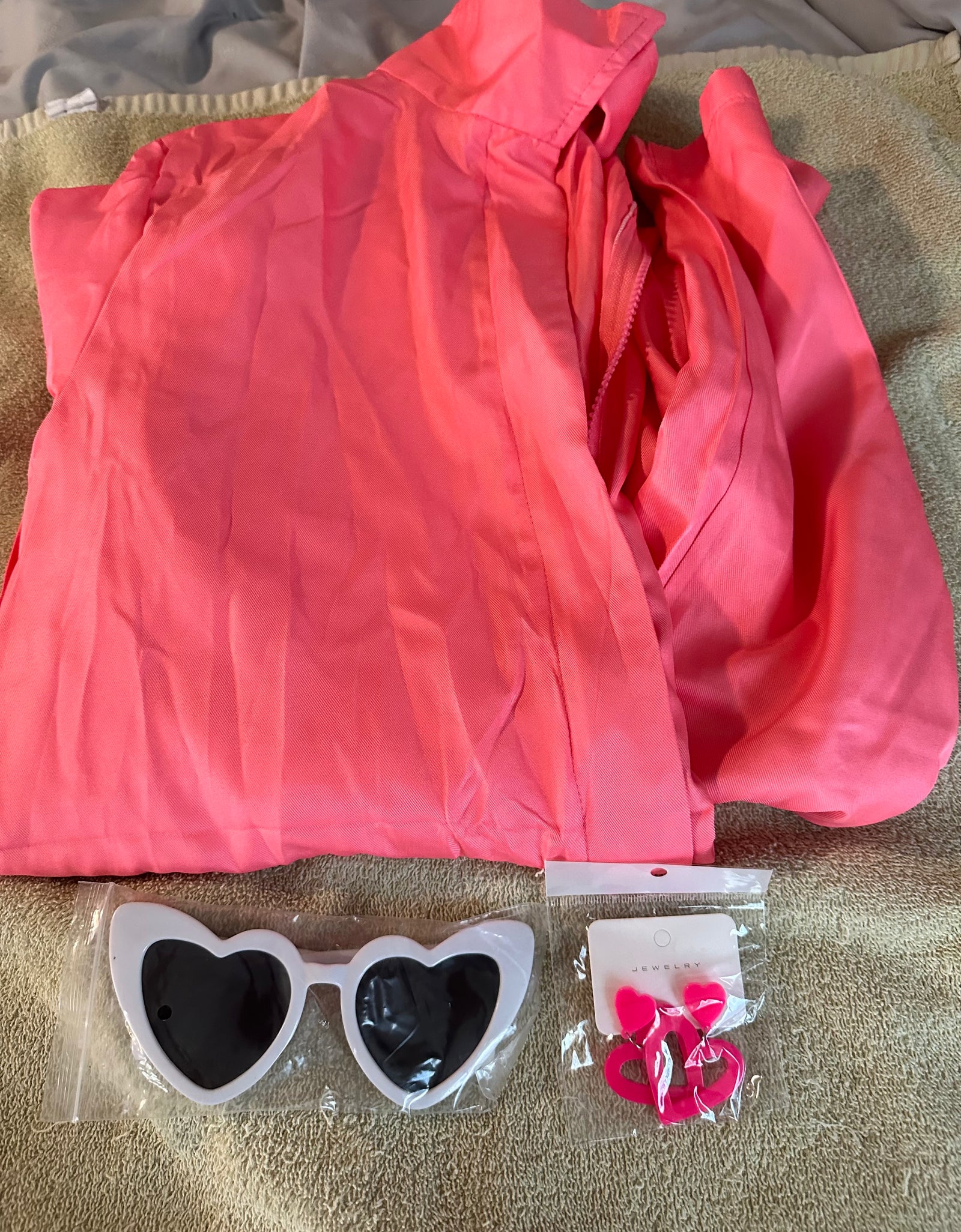 Women's pink jumpsuit *Preowned*