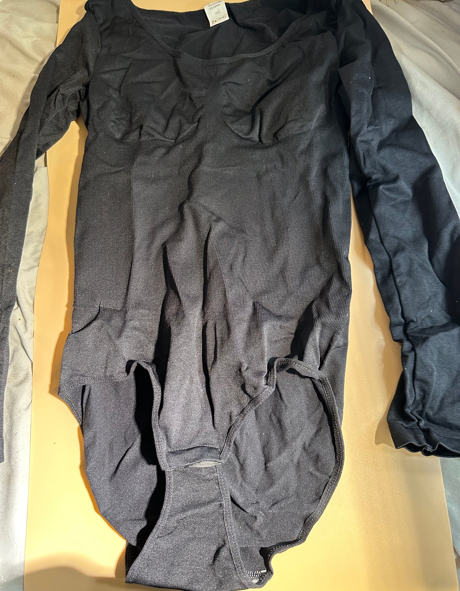 Women's bodysuit *Preowned*