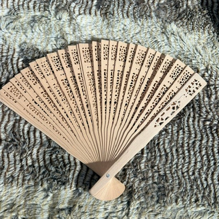 Winocbxt 7 Sets Wooden Folding Hand Fans for Wedding Favors