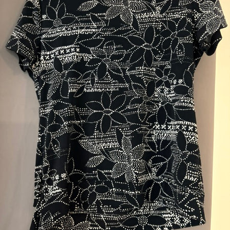 White Stag Size Small Black & White Floral Tie-Front Shirt