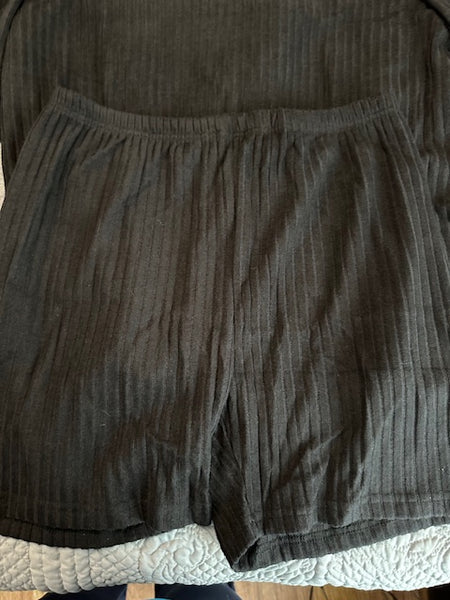 Women's 2-piece long sleeve and shorts sets